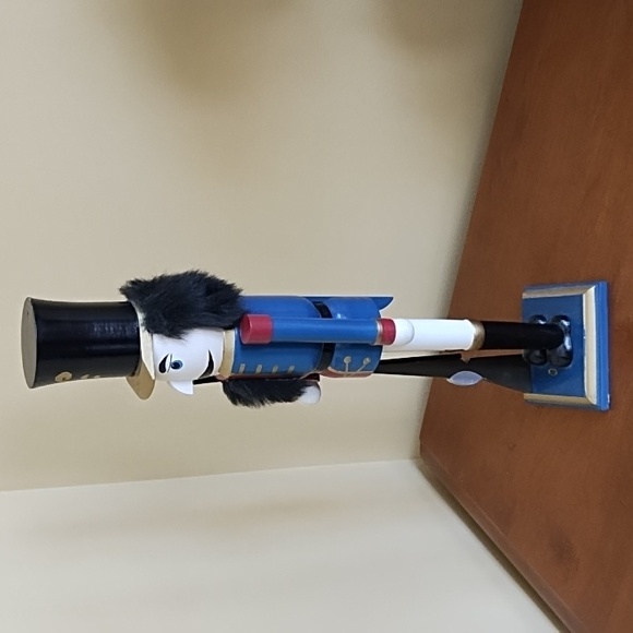 Nutcracker Guard Uniform Rifle Solid Wood Soldier Blue Red Gold Black White - Picture 7 of 9